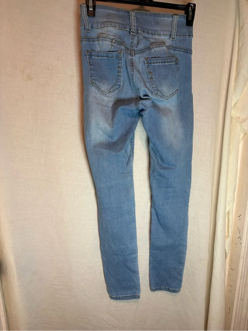 Blue Republic Light Wash Skinny Jeans Distressed Women’s 0 Double Button